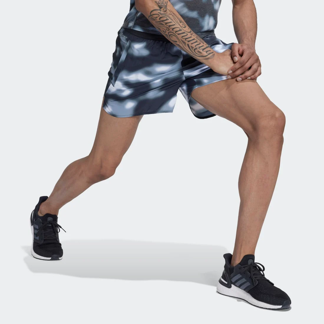 adidas Run Icons Logo Graphic AOP Men's Shorts - Image 3