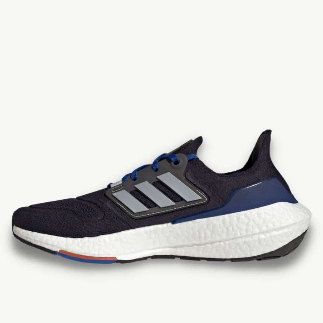 adidas Ultraboost 22 Men's Running Shoes - Image 2