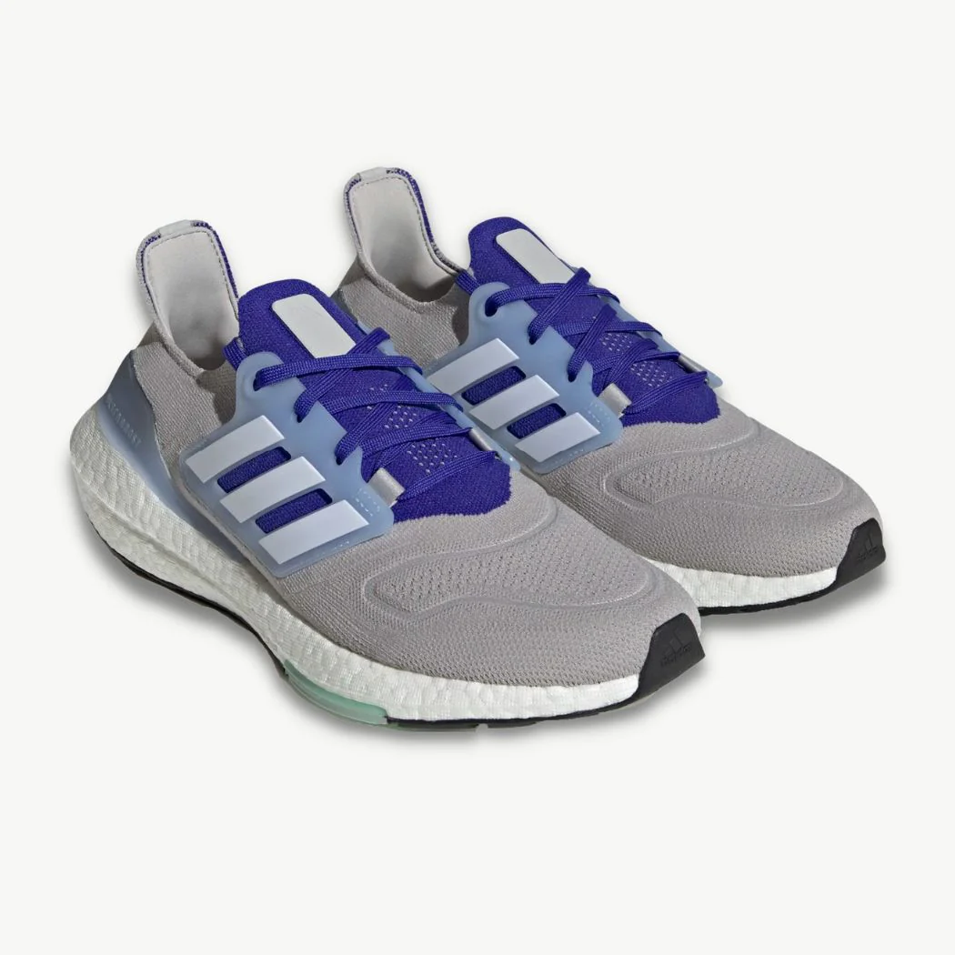 adidas Ultraboost 22 Men's Running Shoes - Image 3