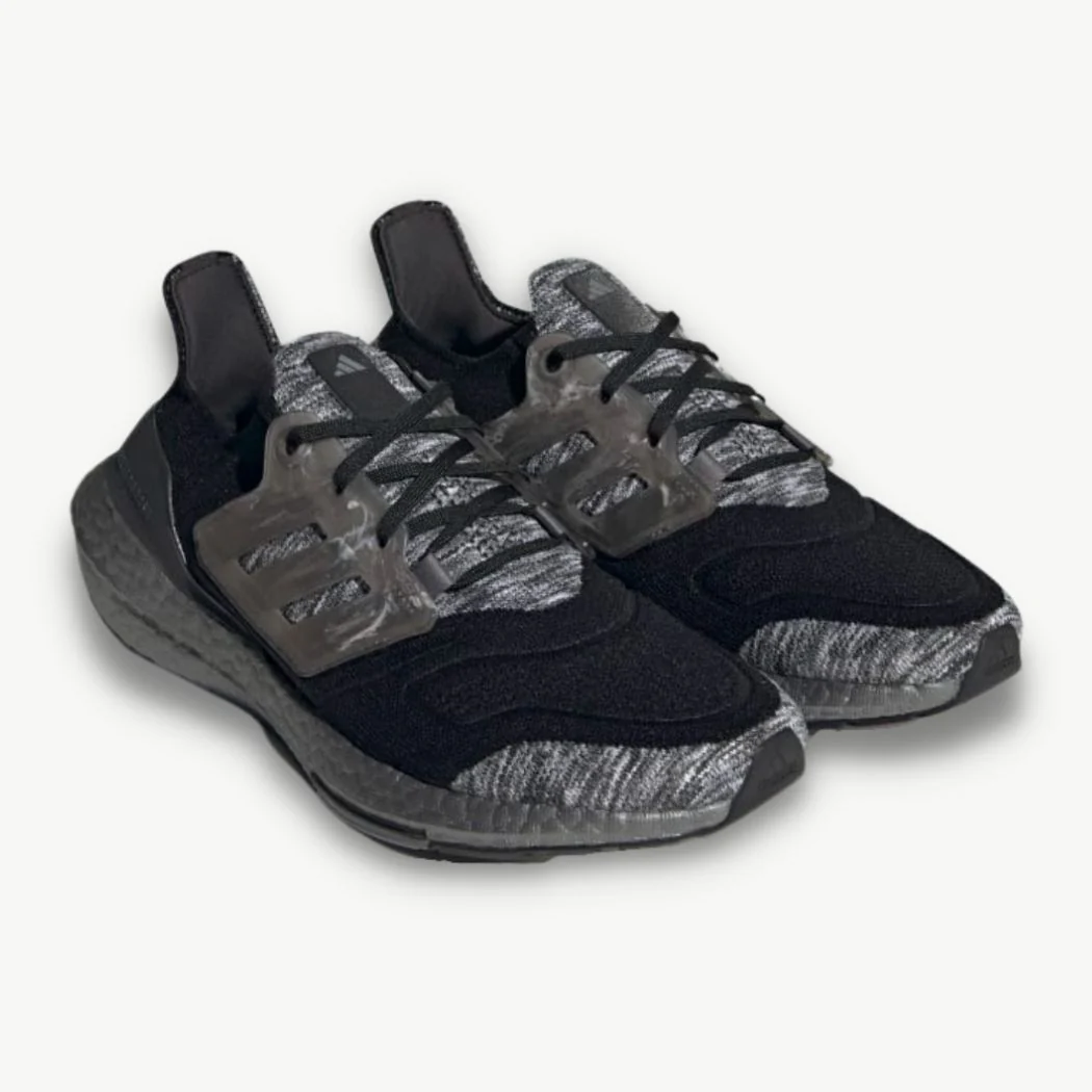 adidas Ultraboost 22 Men's Running Shoes - Image 3