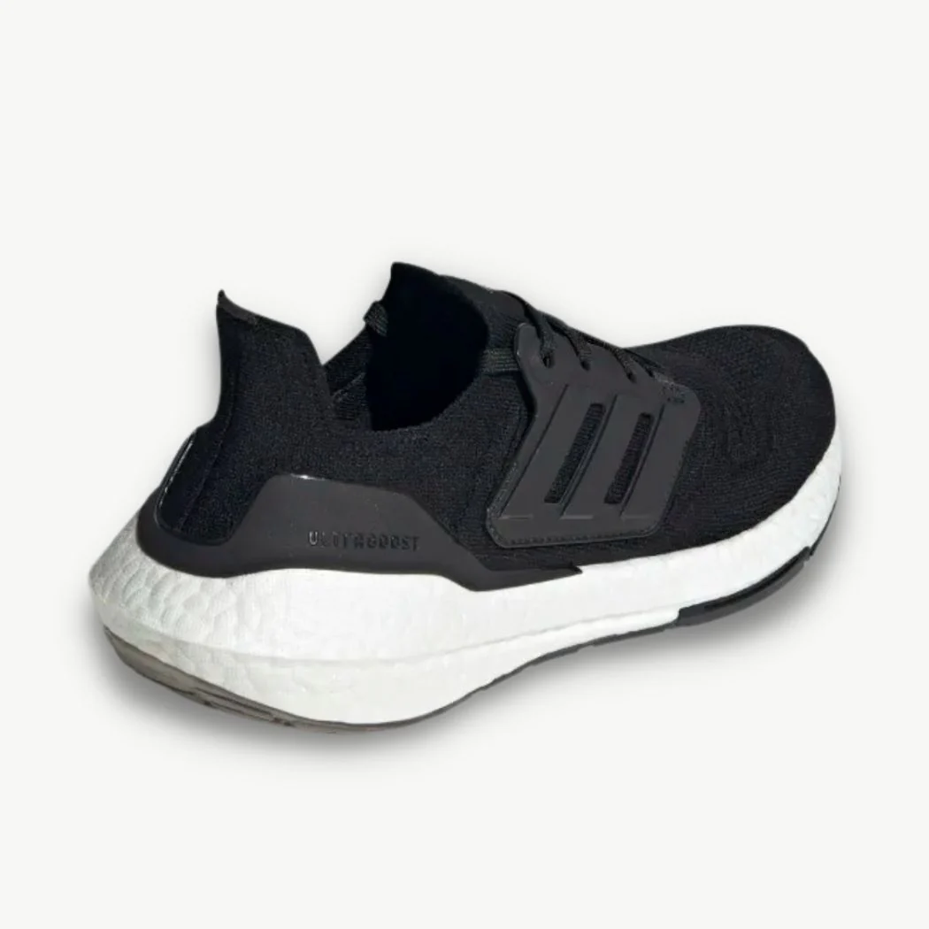 adidas Ultraboost 22 Women's Running Shoes - Image 4