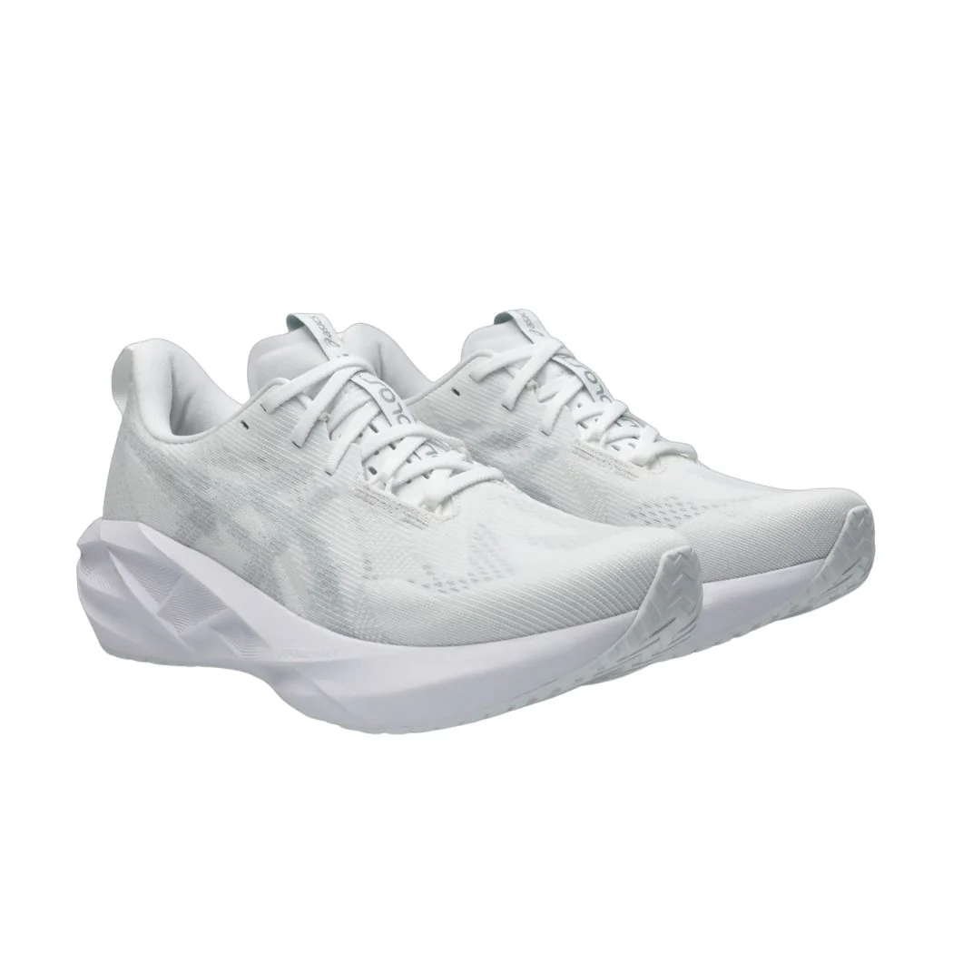 asics Novablast 5 Men's Running Shoes - Image 3