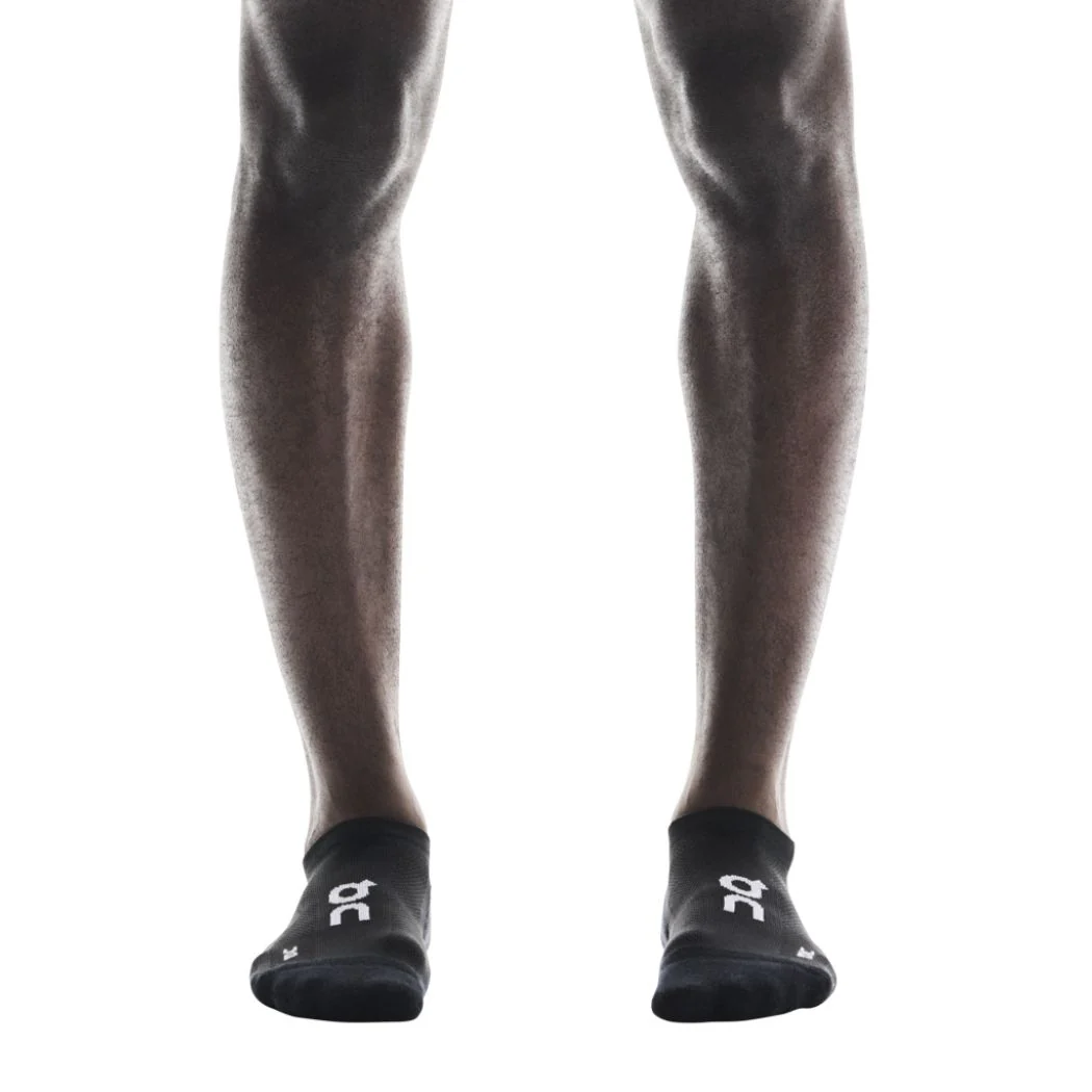 on Core Run Low 2P Unisex Socks