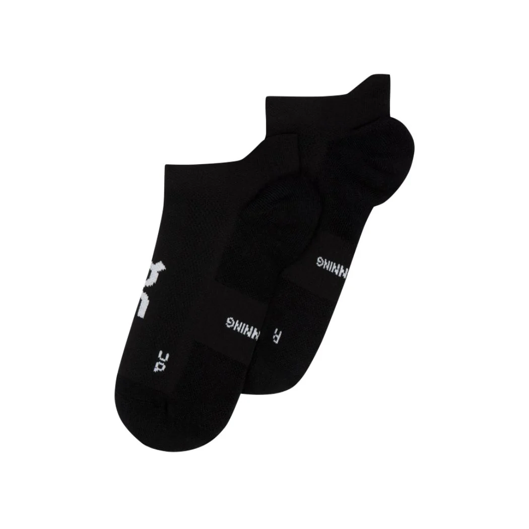on Core Run Low 2P Unisex Socks - Image 4