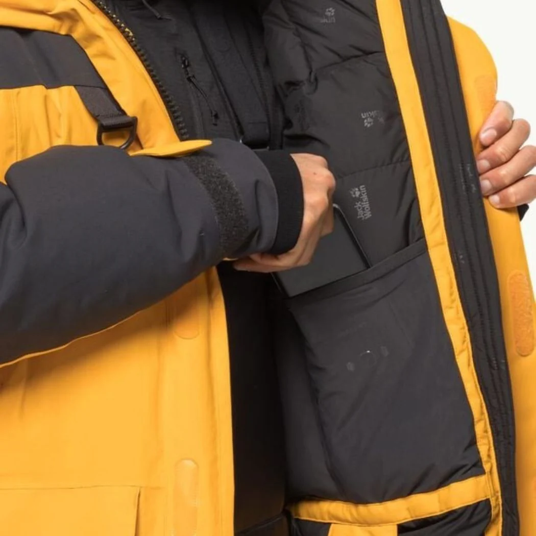 jack wolfskin 1995 Series Men's Waterproof Down Expedition Coat - Image 3