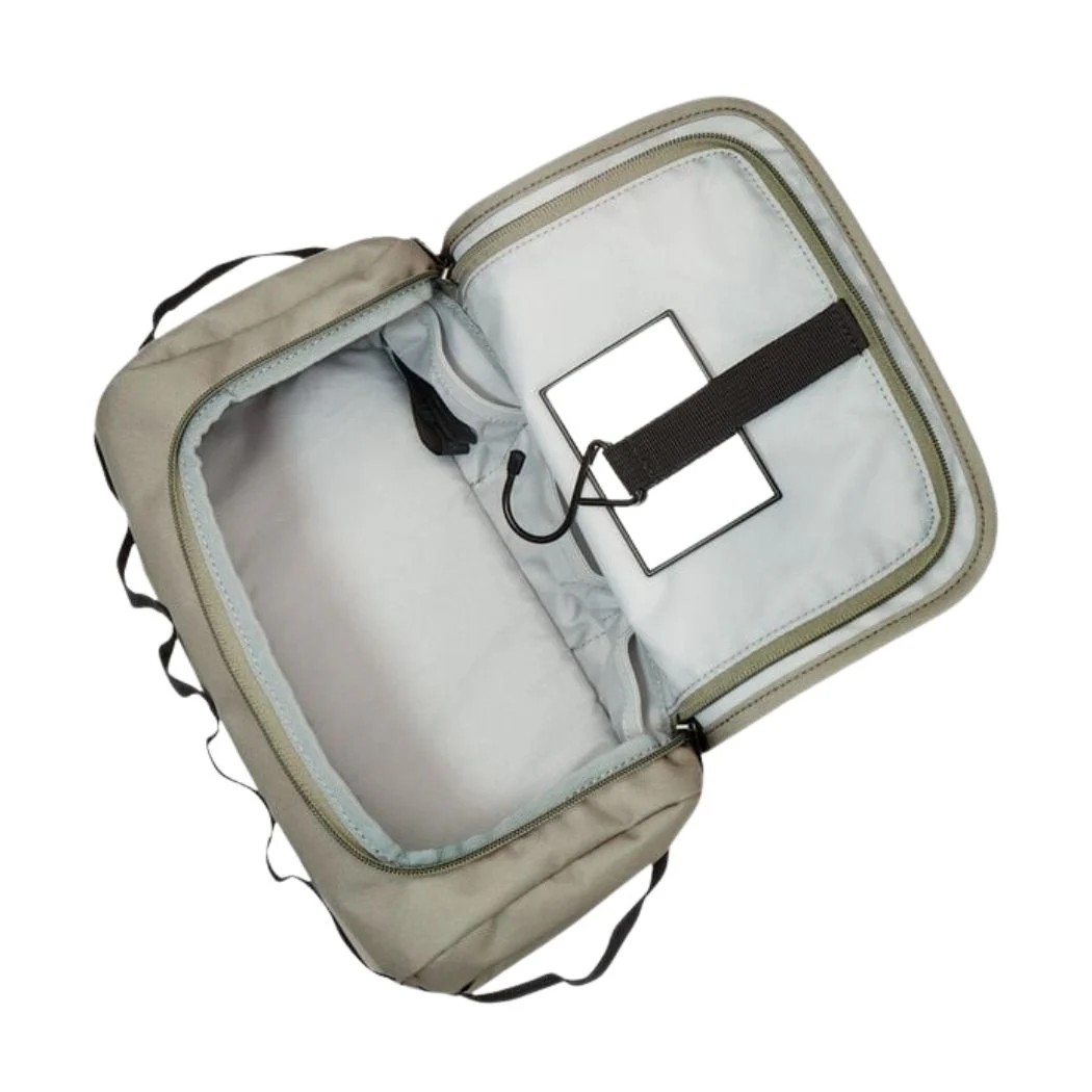jack wolfskin Konya Unisex Wash Bag - Image 4