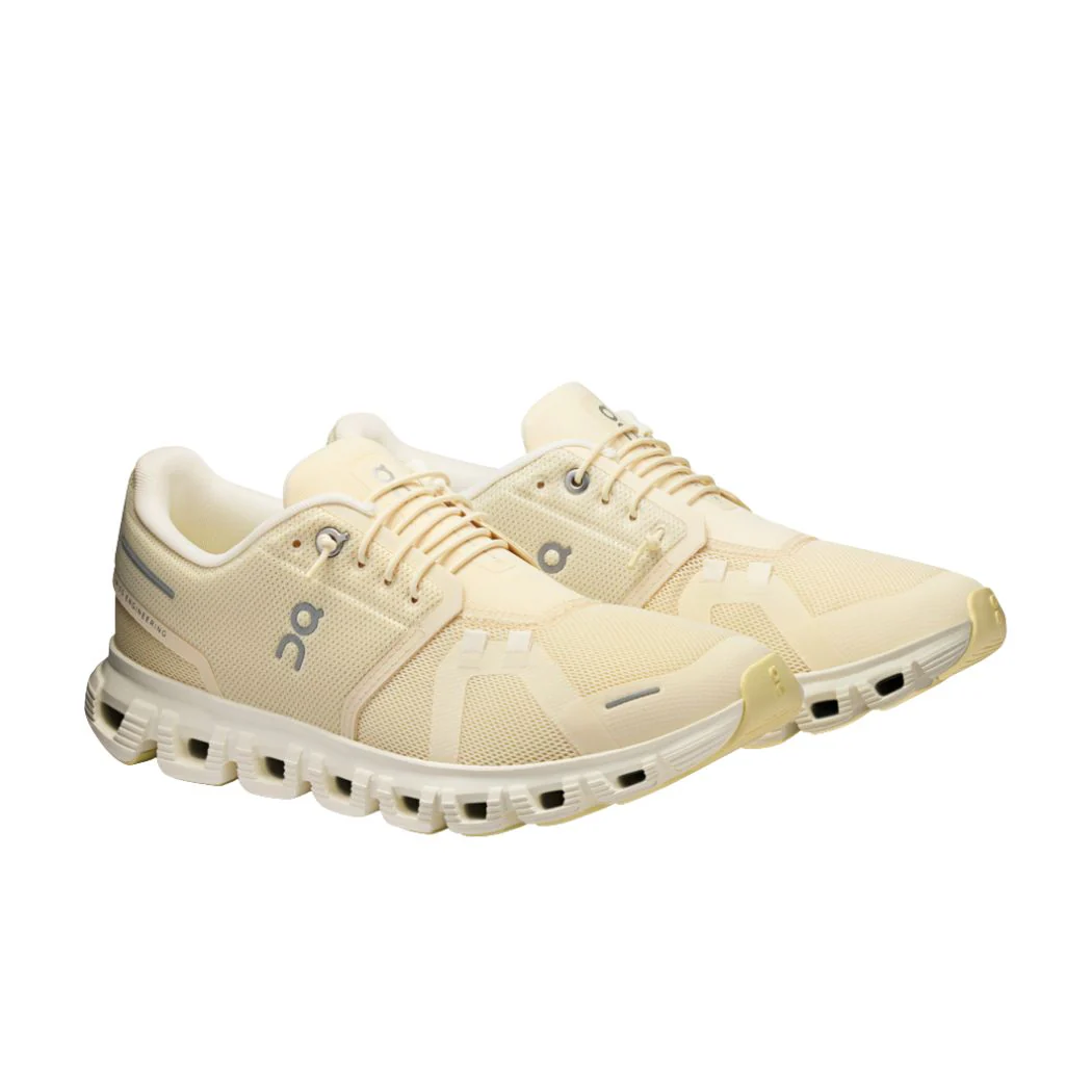 on Cloud 6 Women's Shoes - Image 3