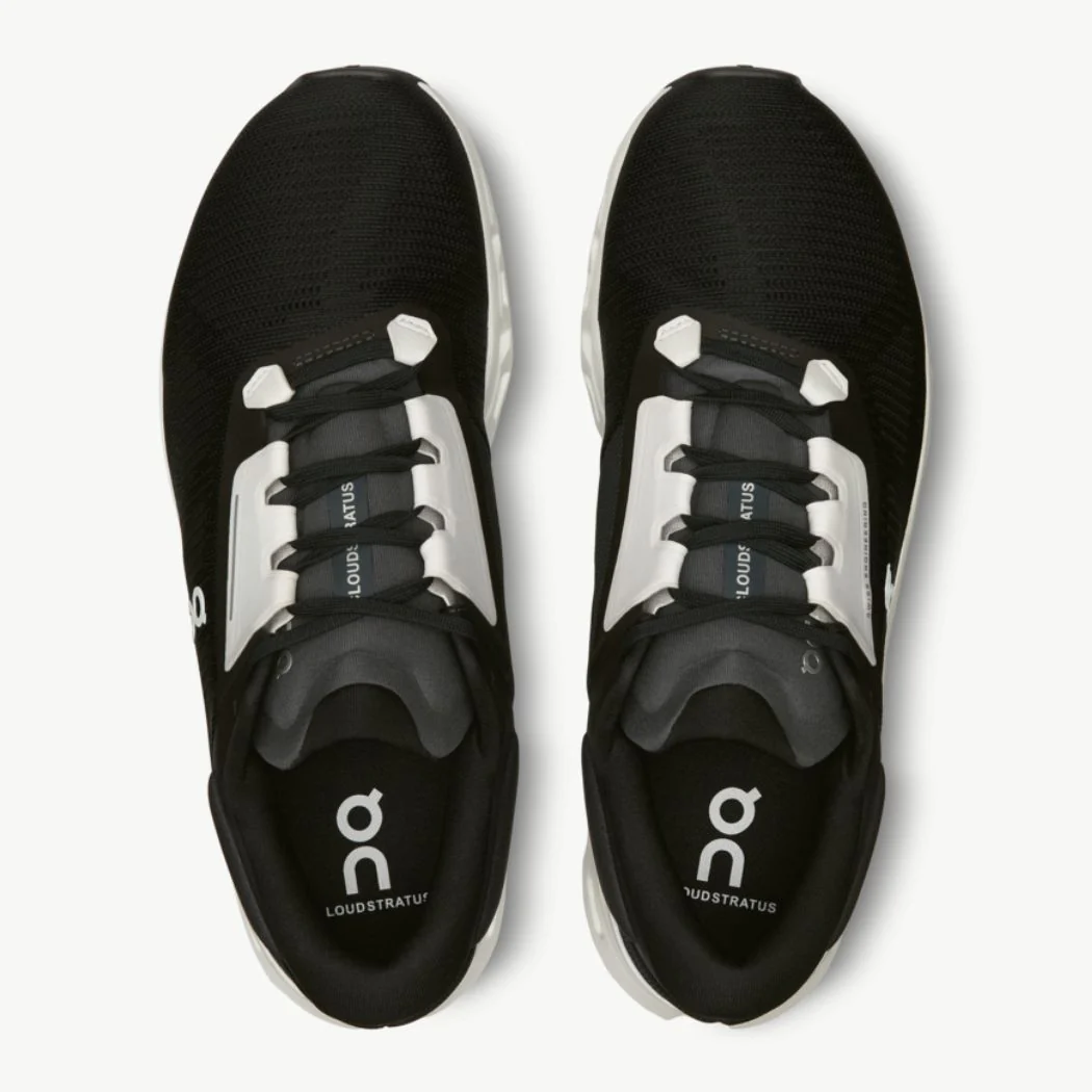 on Cloudstratus 3 Men's Running Shoes - Image 5