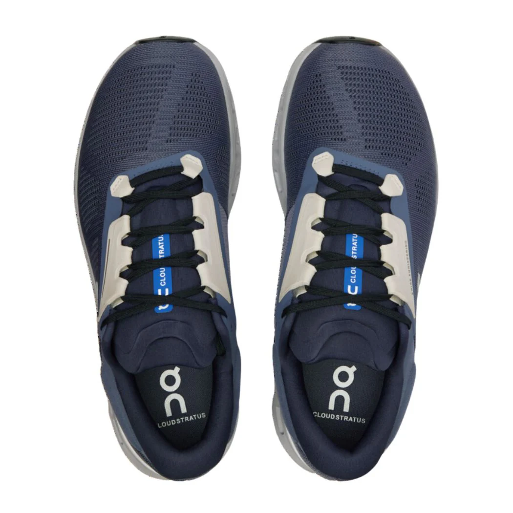 on Cloudstratus 3 Men's Running Shoes - Image 5