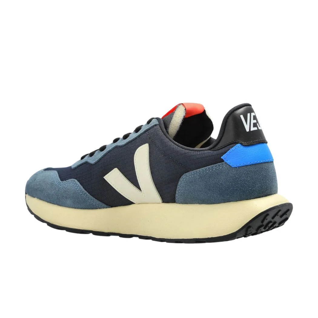 veja Paulistana Men's Sneakers - Image 3
