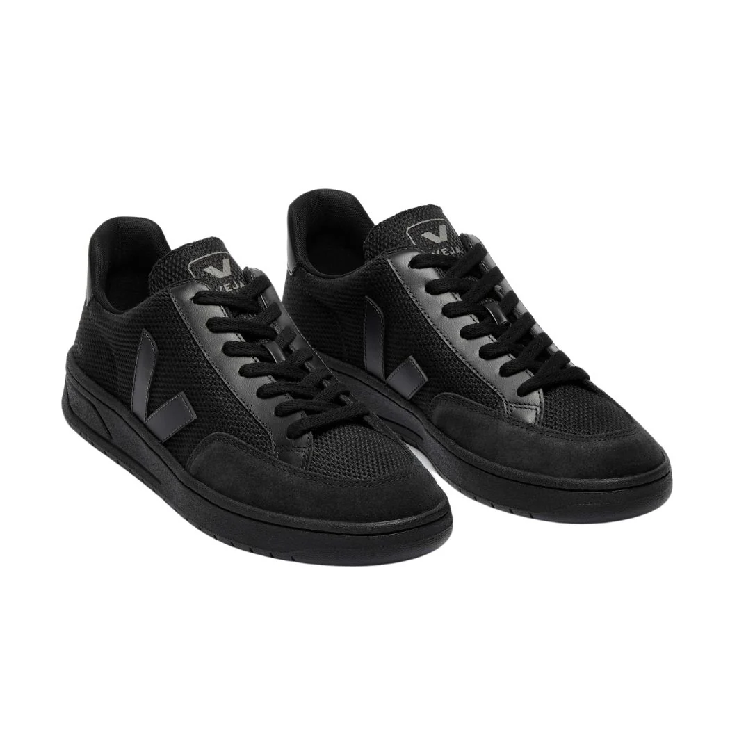 veja V-12 Men's Sneakers - Image 2